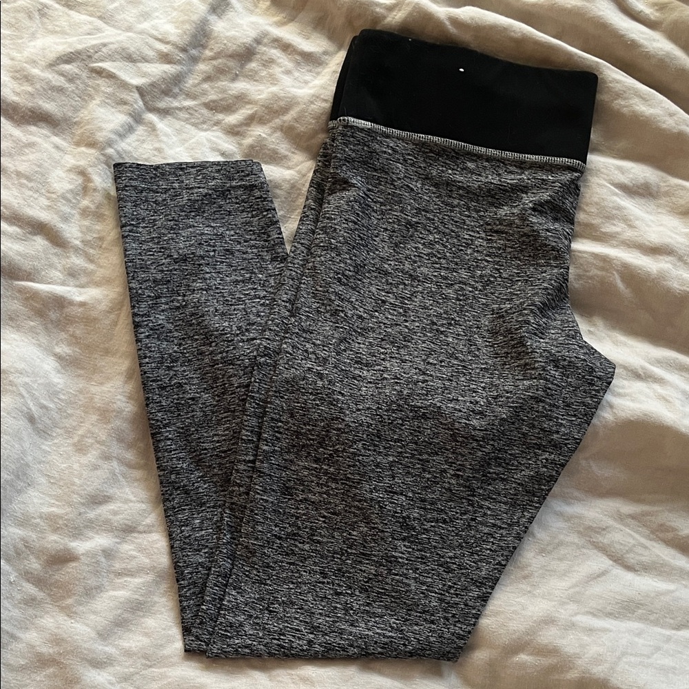 Victoria's Secret PINK Flat Waist Marl Grey Leggings (size M)